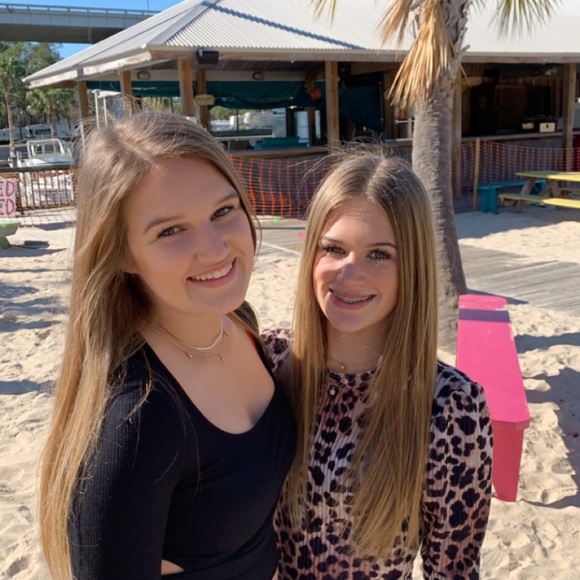 Meet your Posher, Dillian - Picture 1 of 1